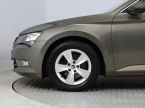 Škoda Superb - fotka číslo 12