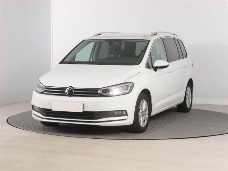Volkswagen Touran - hlavní fotka