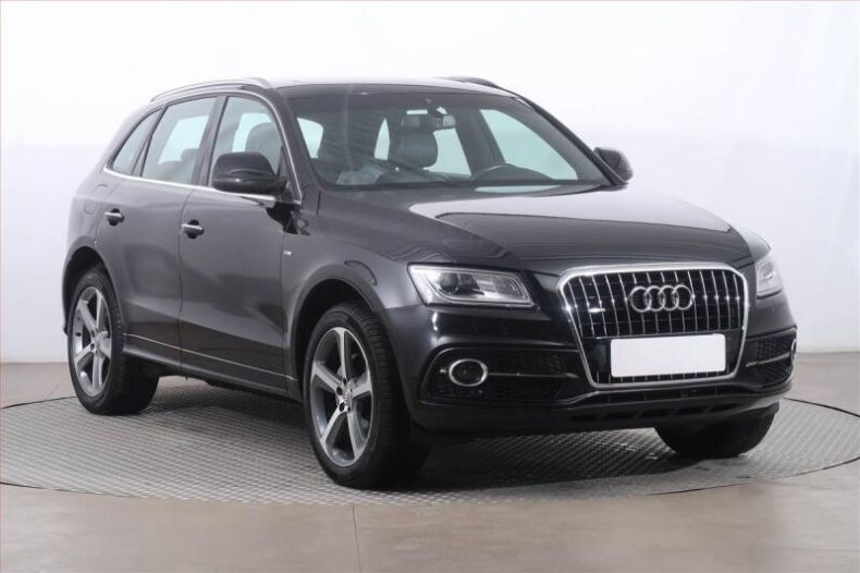 Audi Q5 - hlavní foto