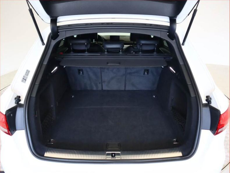 Audi A4 - hlavní fotka