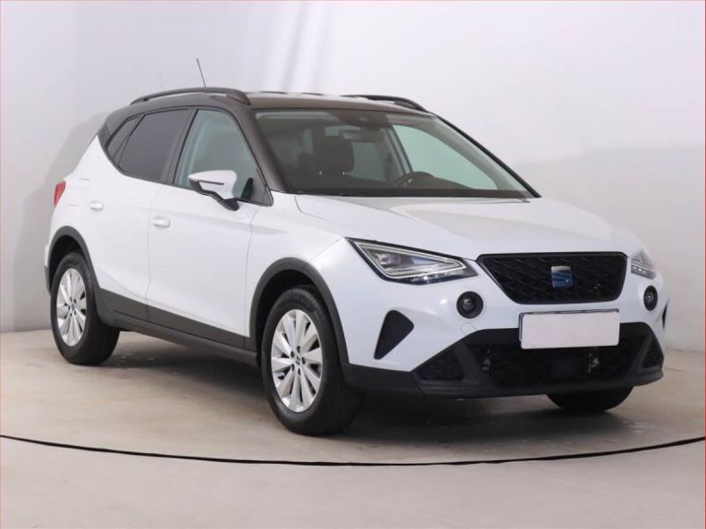 Seat Arona - hlavní fotka inzerátu