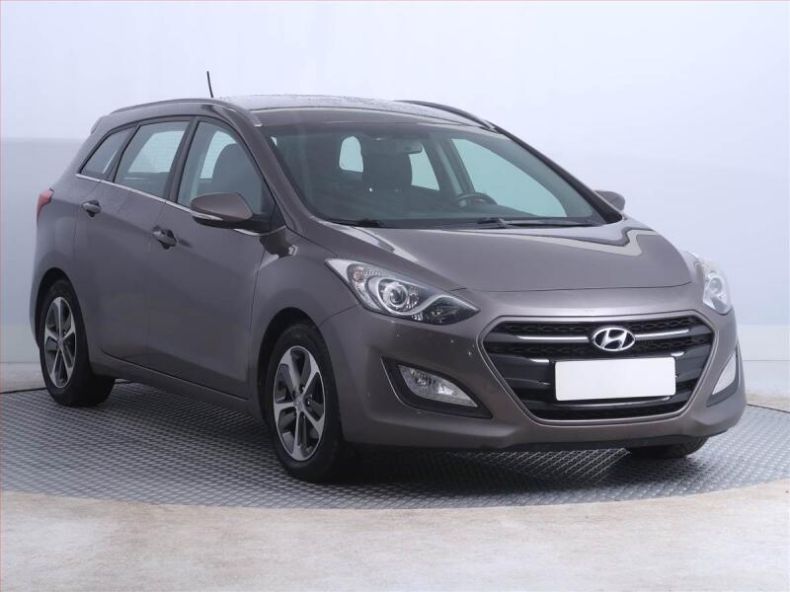 Hyundai i30 - hlavní fotka inzerátu