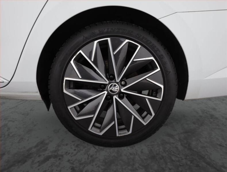 Škoda Superb - hlavní fotka