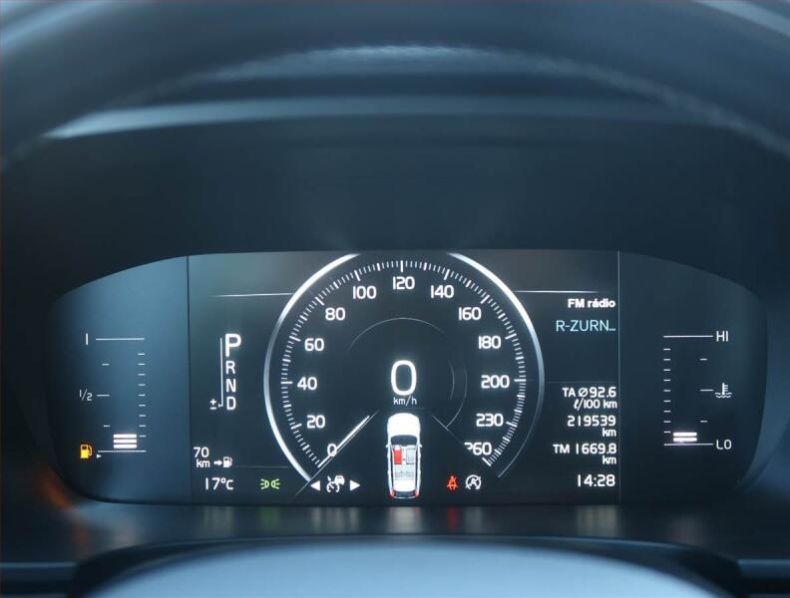 Volvo V90 - hlavní fotka