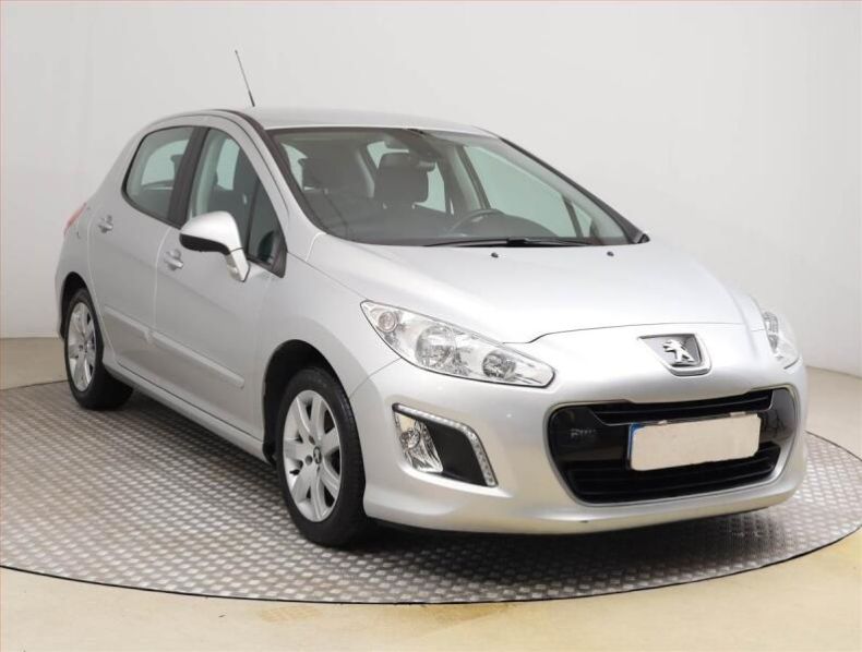Peugeot 308 - hlavní foto
