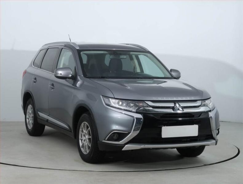 Mitsubishi Outlander - hlavní fotka inzerátu