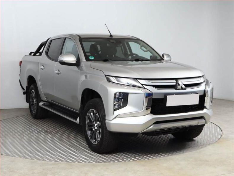 Mitsubishi L200 - hlavní foto