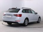 Škoda Superb - fotka číslo 4