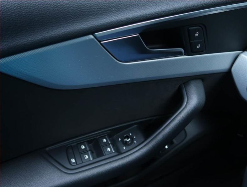 Audi A4 - hlavní fotka