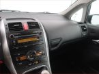 Toyota Auris - fotka číslo 11