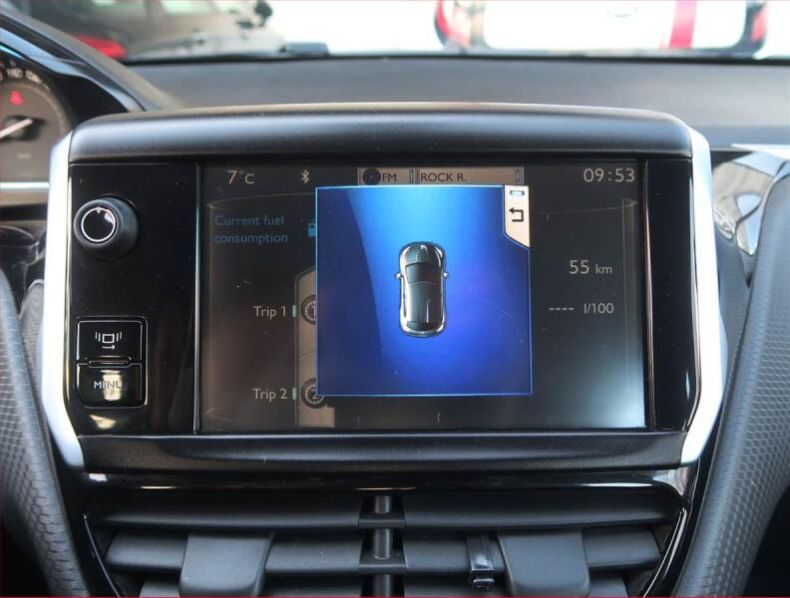 Peugeot 2008 - hlavní fotka