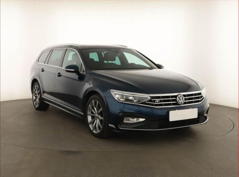 Volkswagen Passat - hlavní fotka