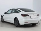 Tesla Model 3 - fotka číslo 3