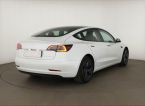 Tesla Model 3 - fotka číslo 4