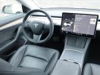 Tesla Model 3 - fotka číslo 6