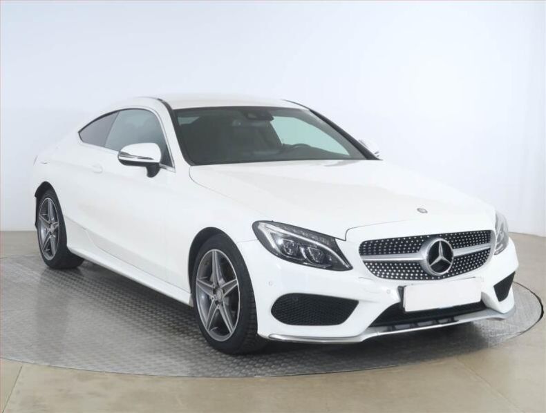 Mercedes Třída C - hlavní foto