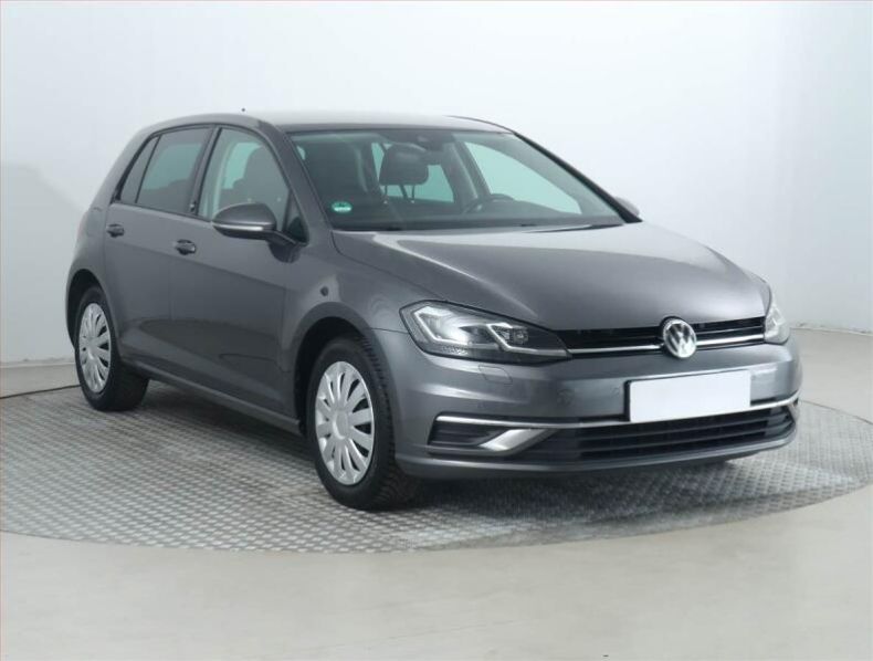 Volkswagen Golf - hlavní fotka inzerátu