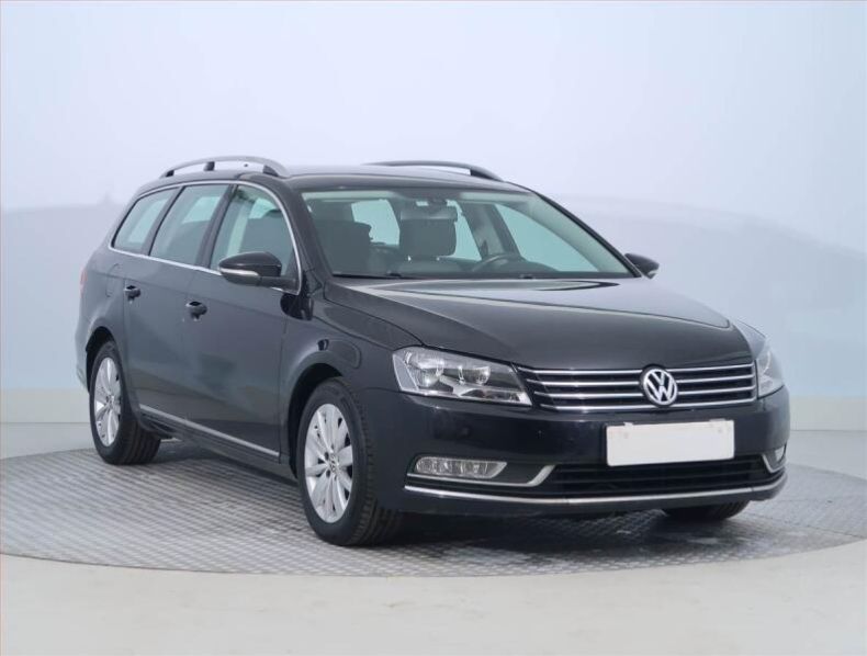 Volkswagen Passat - hlavní fotka inzerátu