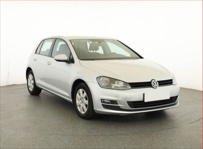 Volkswagen Golf - hlavní fotka inzerátu