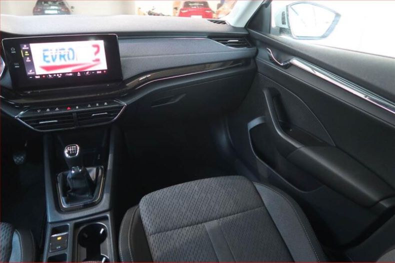 Škoda Octavia - hlavní fotka
