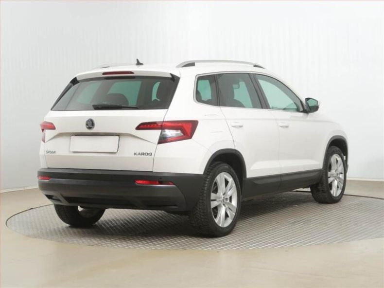 Škoda Karoq - hlavní fotka