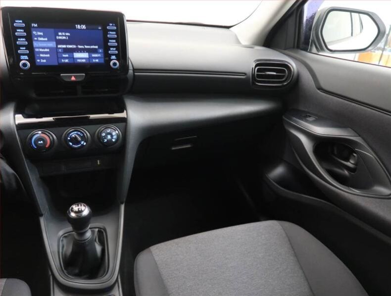 Toyota Yaris Cross - hlavní fotka