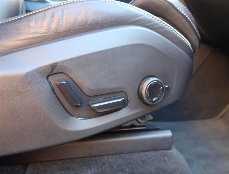Volvo XC90 - hlavní fotka