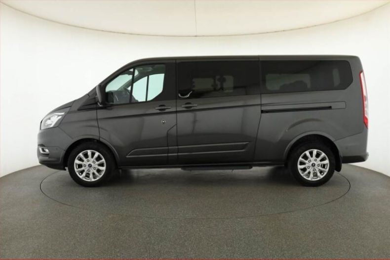 Ford Tourneo - hlavní fotka
