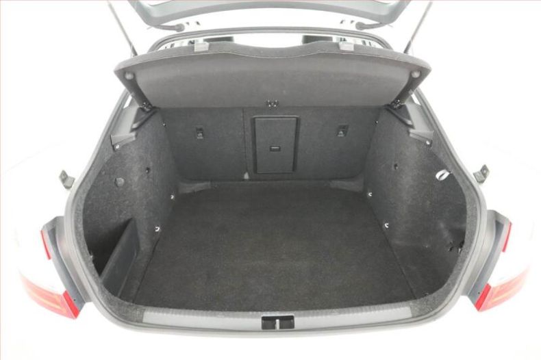 Škoda Octavia - hlavní fotka