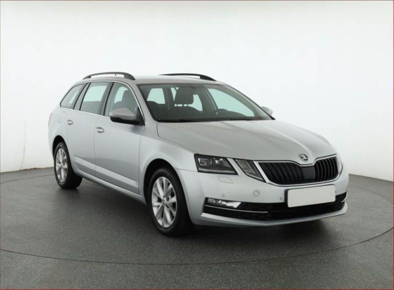 Škoda Octavia - hlavní foto
