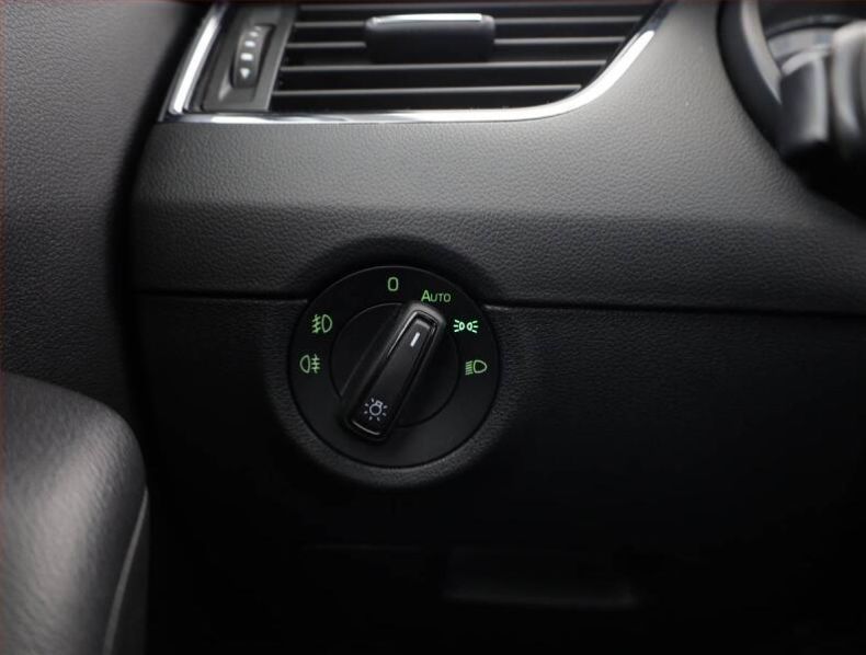 Škoda Octavia - hlavní fotka