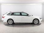 Škoda Superb - fotka číslo 5