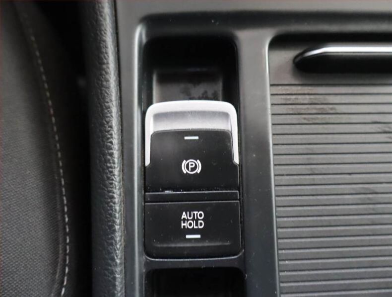 Volkswagen Golf - hlavní fotka