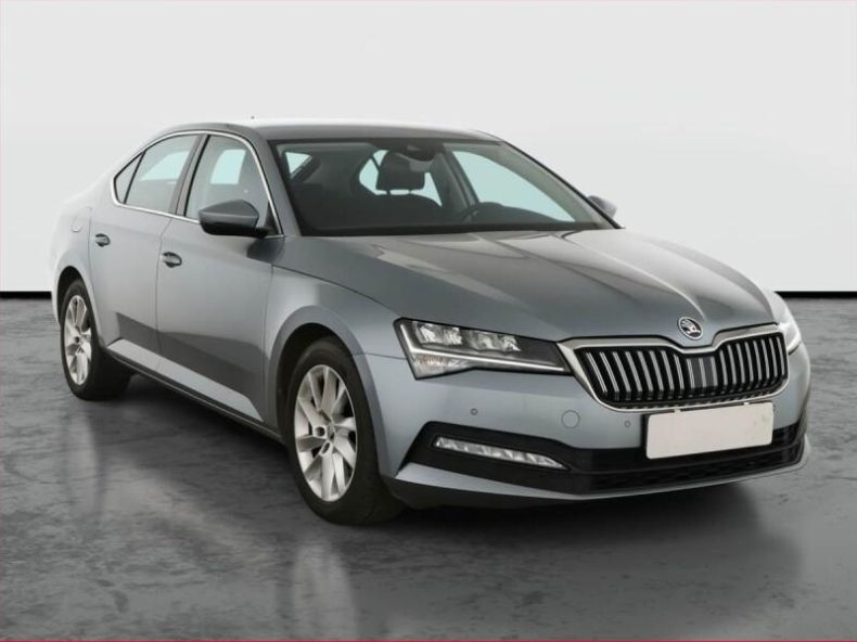 Škoda Superb - hlavní foto
