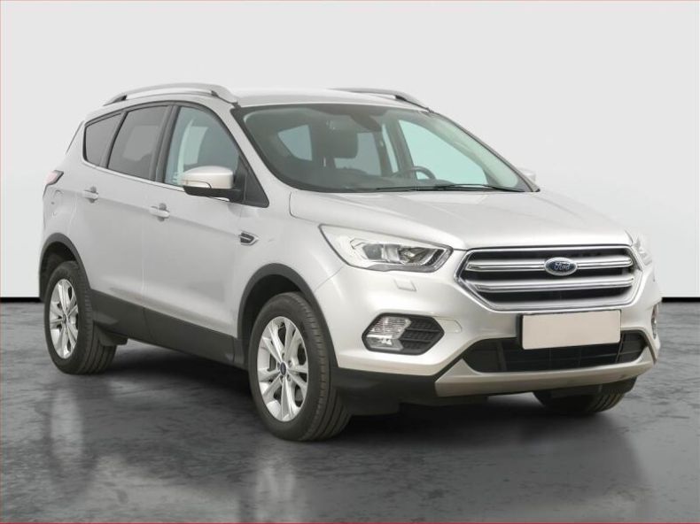 Ford Kuga - hlavní fotka