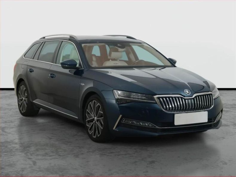 Škoda Superb - hlavní foto