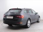 Škoda Superb - fotka číslo 4