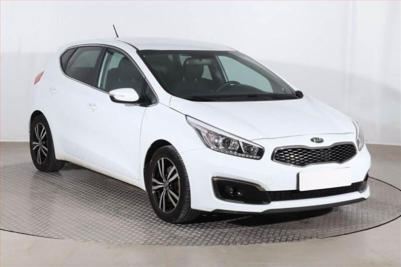 Kia Cee'd - hlavní foto