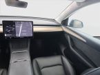 Tesla Model Y - fotka číslo 7