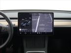 Tesla Model Y - fotka číslo 10