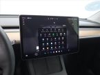 Tesla Model Y - fotka číslo 16