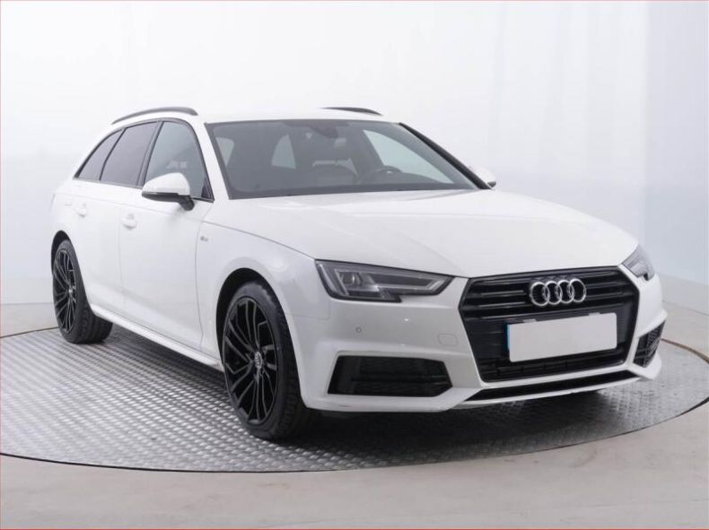 Audi A4 - hlavní foto