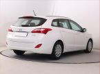 Hyundai i30 - fotka číslo 4