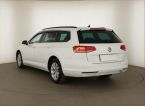 Volkswagen Passat - fotka číslo 3