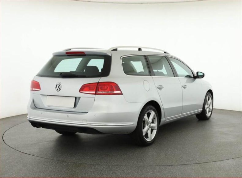 Volkswagen Passat - hlavní fotka