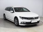 Volkswagen Passat - fotka číslo 0