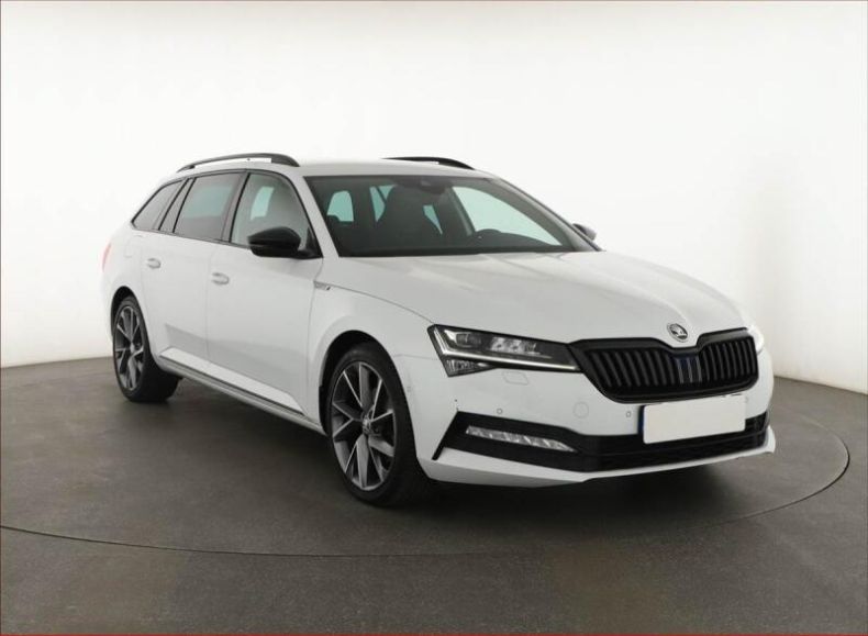 Škoda Superb - hlavní fotka