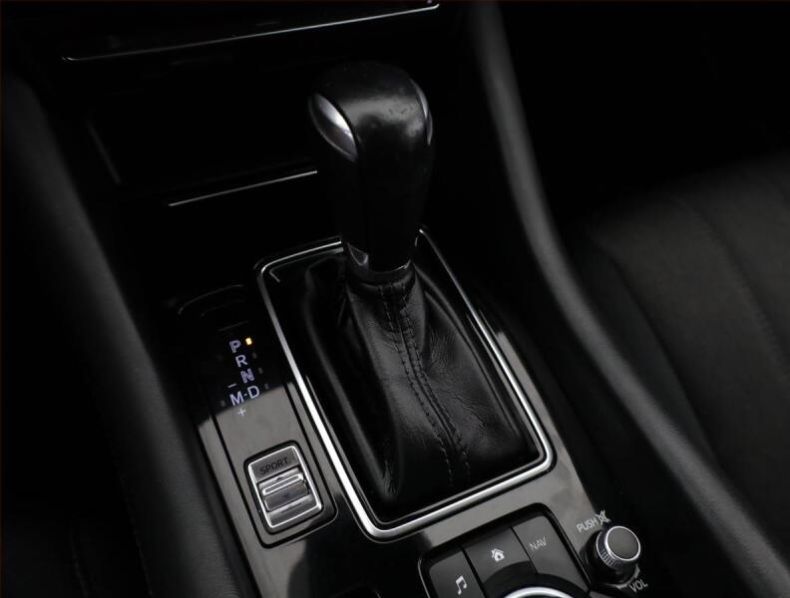 Mazda 6 - hlavní fotka
