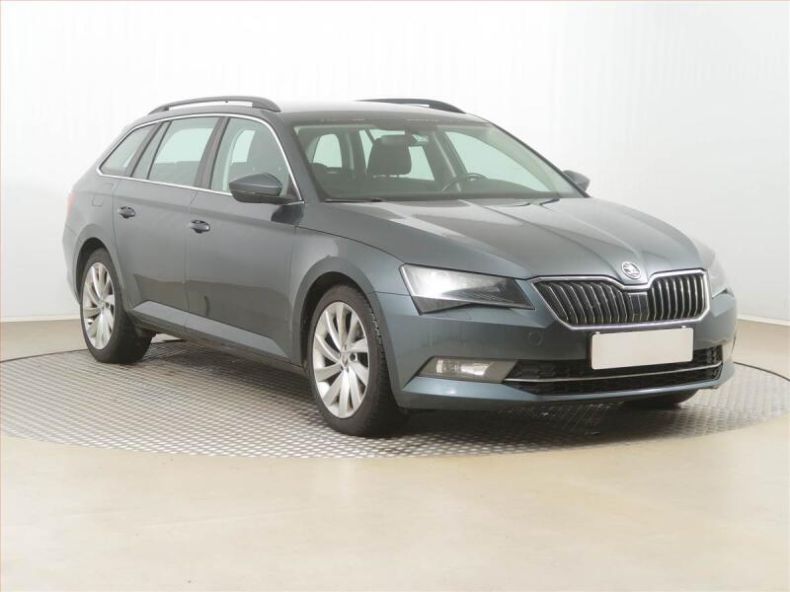 Škoda Superb - hlavní fotka inzerátu