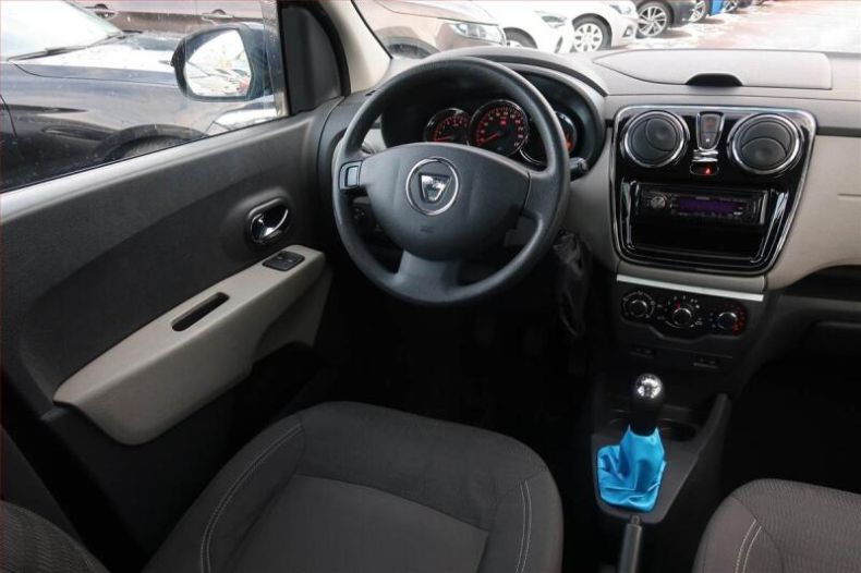 Dacia Lodgy - hlavní fotka